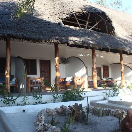 Sunset Beach Resort Ватаму Екстер'єр фото