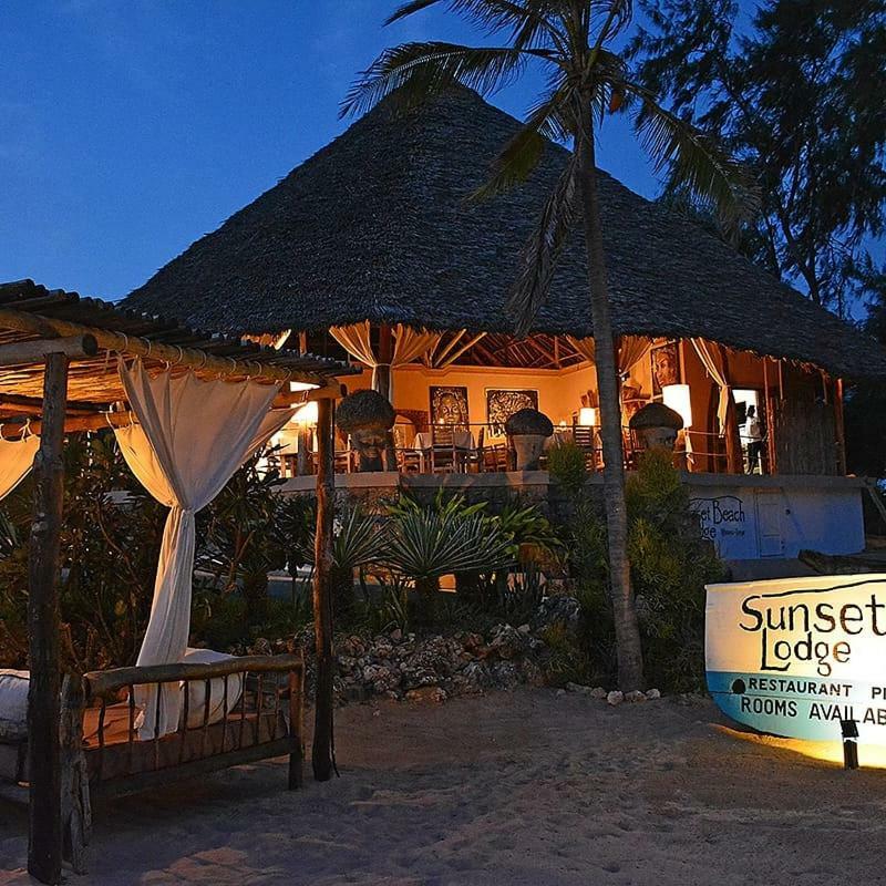 Sunset Beach Resort Ватаму Екстер'єр фото
